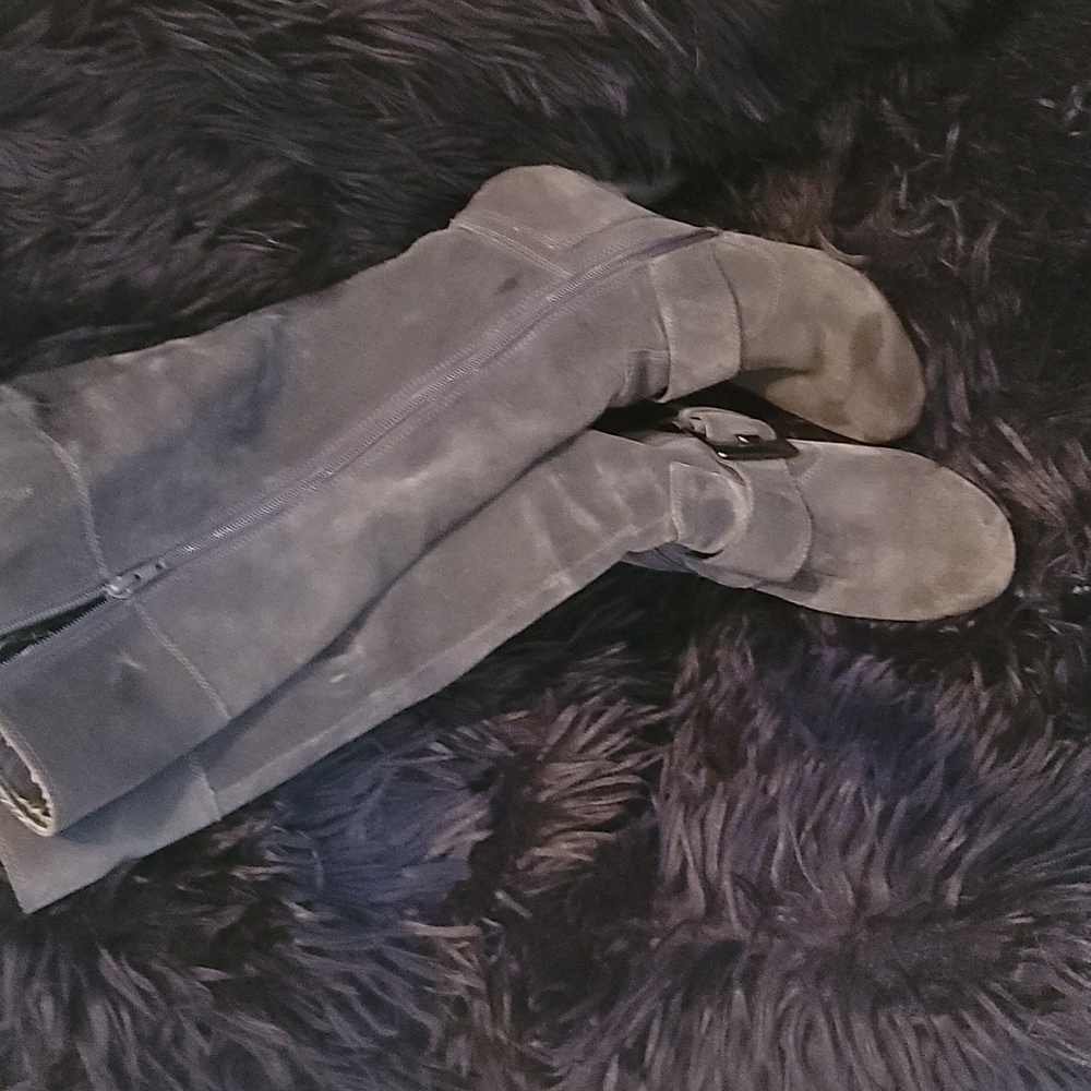 Boot - Picture 4 of 4